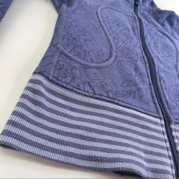 RARE Lululemon Purple Blue Peace Move Graffiti Zipup Limited Ed. Scuba Hoodie - Picture 7 of 16